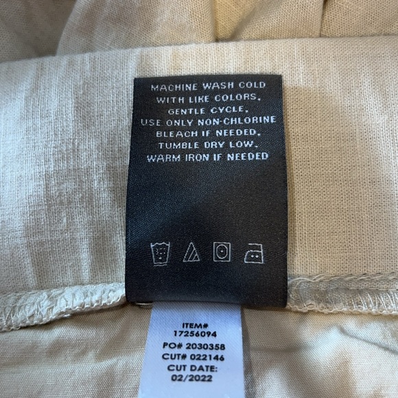 Torrid Cream Color Wide Leg Womens Capris AA19 - Picture 5 of 5